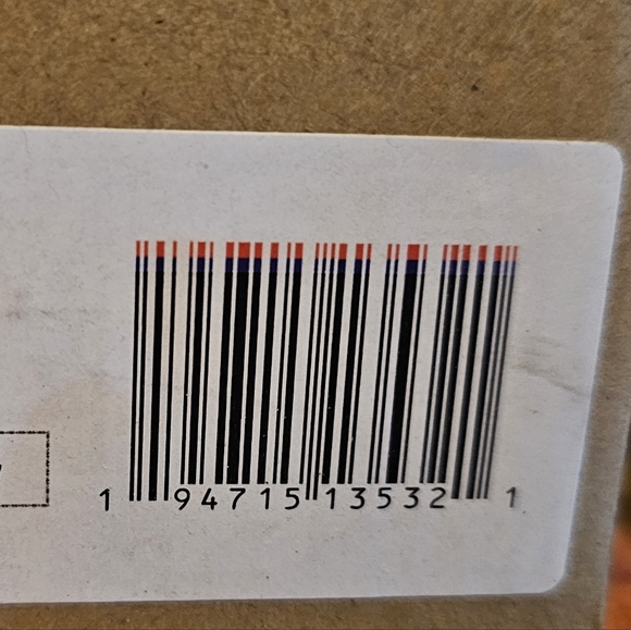 UGG - FUNKETTE PLATFORM - Chesnut - US 10 - BNIB - Picture 9 of 9